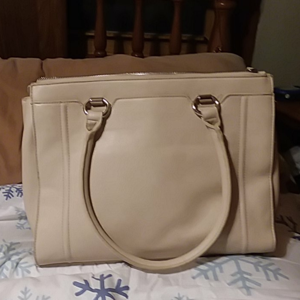Liz Clairborne purse